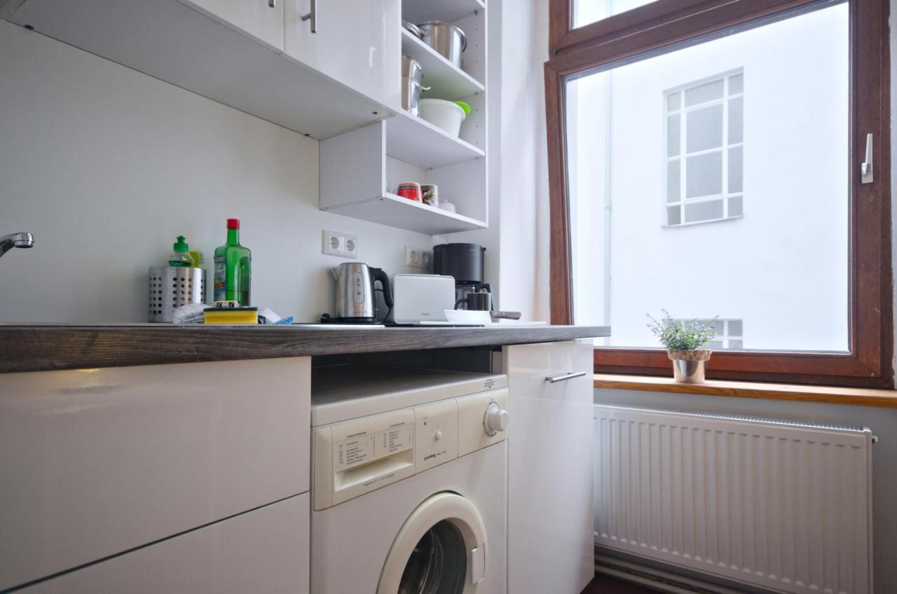 Courtyard Apartment Берлин Экстерьер фото