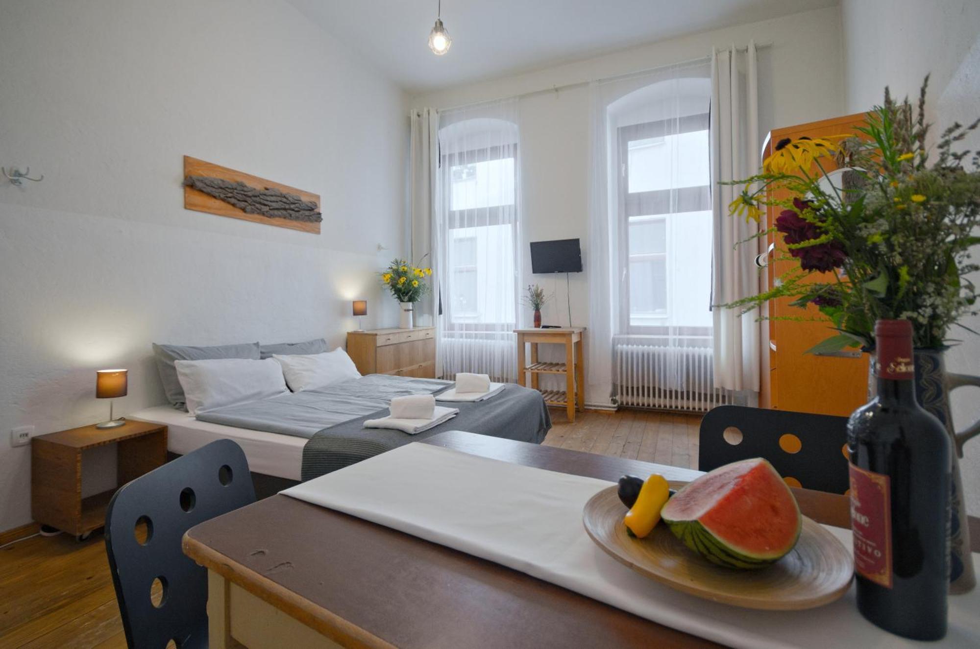 Courtyard Apartment Берлин Экстерьер фото
