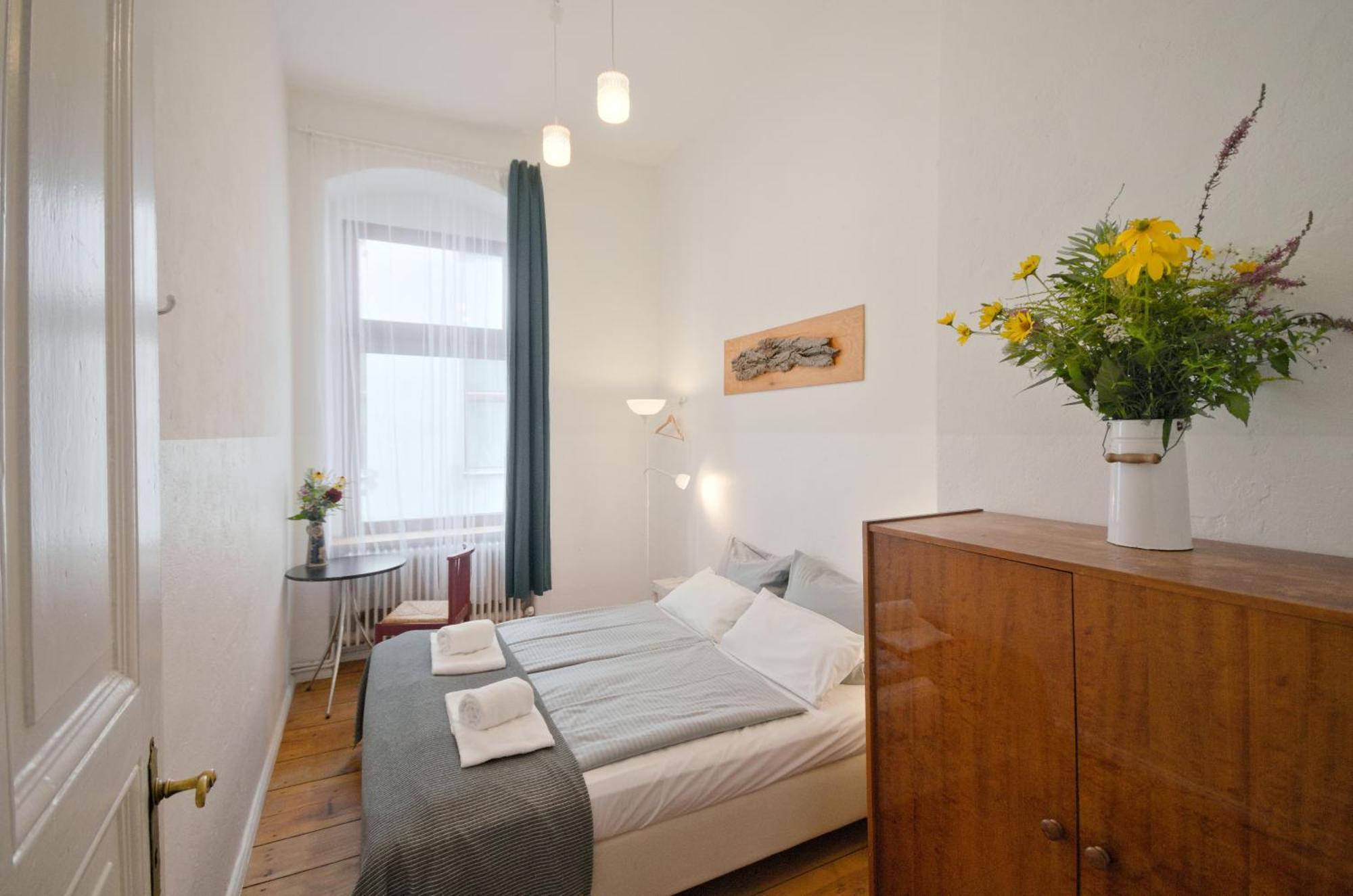 Courtyard Apartment Берлин Экстерьер фото